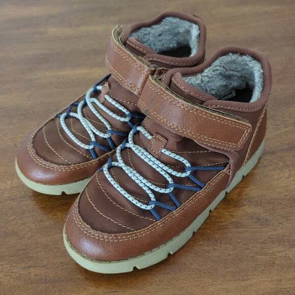 OshKosh B'gosh® Allister Toddler Boys' Ankle Boots boys size 10 GUC - Picture 6 of 9